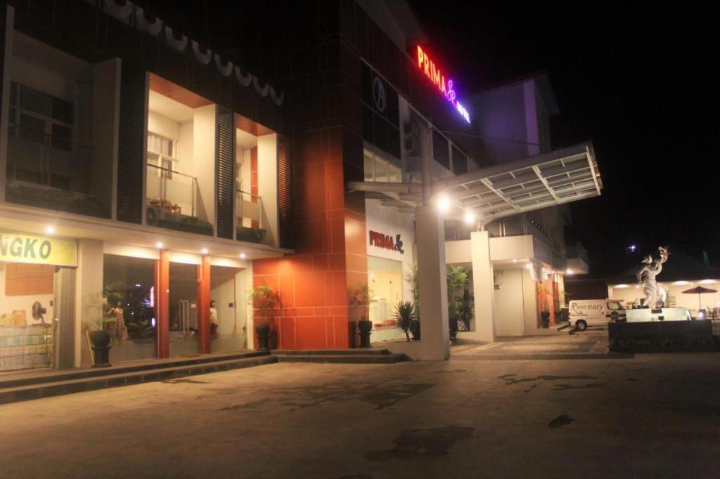 Prima Sr Hotel & Convention Yogyakarta Sleman  Exterior foto